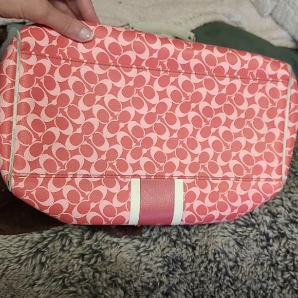 Coach Pink and Cream Tote Bag - Picture 11 of 12
